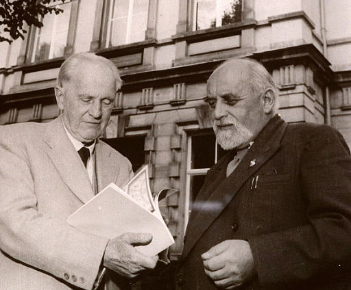 Grossmeister Beyer (links) und Theodor Vogel (rechts)
